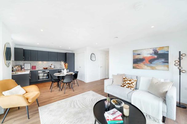 Lofting House, SL6 1ER, Maidenhead - Photo 1