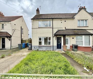 2 bedroom end of terrace house to rent - Photo 2