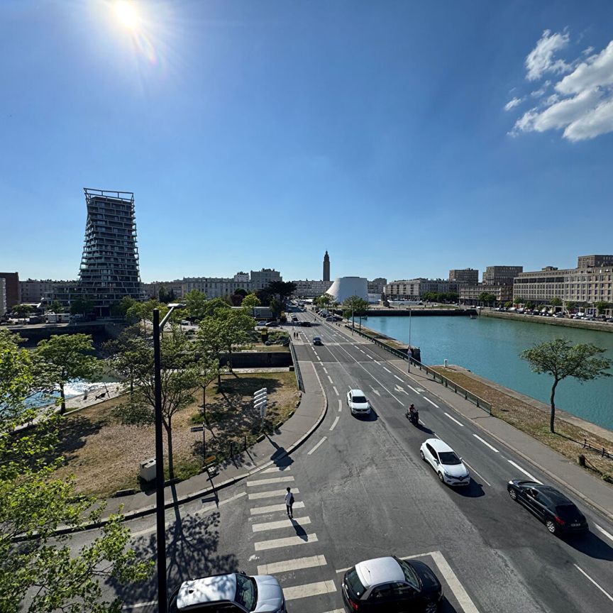 LE HAVRE - Photo 1