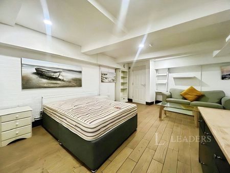 1 bedroom studio to rent St. Giles Street, Studio 1, Norwich, Norfolk, NR2 - Photo 2
