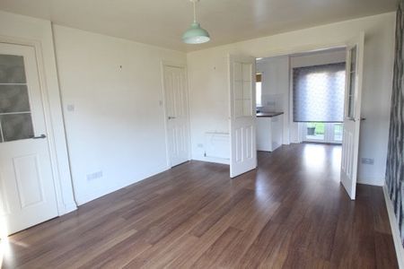 Springbank Crescent, Glasgow, G31 - Photo 2