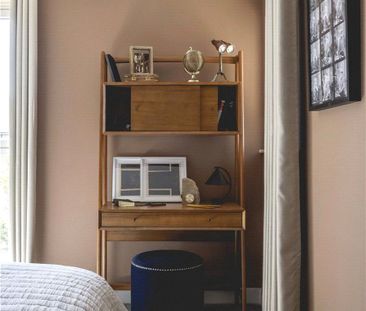 A beautifully designed, brand new one-bedroom apartment in the hear... - Photo 5