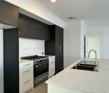 Coastal Elegance Meets High-Calibre Craftsmanship. - Photo 2