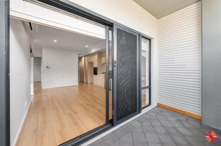 STUNNING APARTMENT IN A SECURE COMPLEX - Photo 3