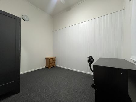Room 5/19 Marmion Parade, Taringa QLD 4068 - Studio For Rent | Domain - Photo 2