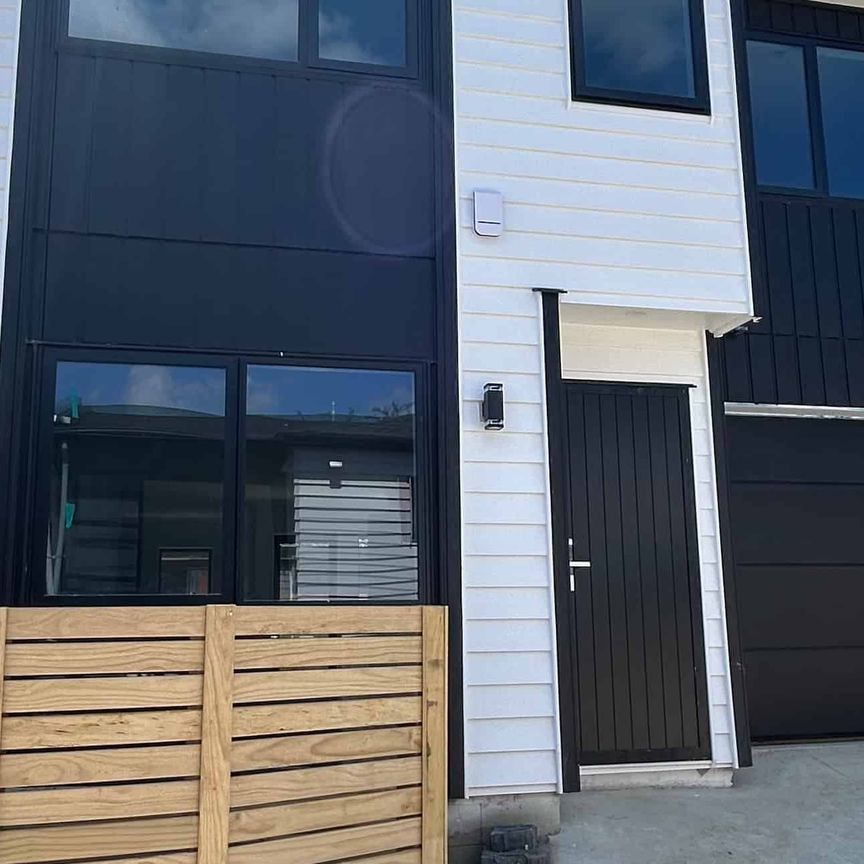 Modern Family Home in Fantastic School Zone - Photo 1