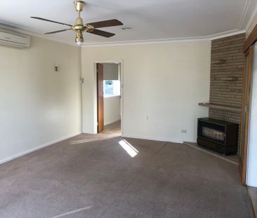 6 Basedow Street, Torrens - Photo 5