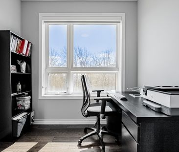 For Lease - 35 Southshore Crescent Unit# 209, Hamilton, Ontario - Photo 3