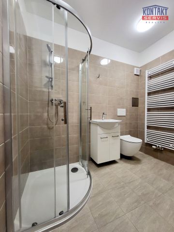 Pronájem bytu 2+1 86 m² - Photo 2
