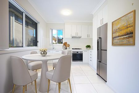 31a Bardia Road, Carlingford NSW 2118 - House For Rent | Domain - Photo 5