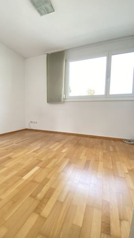 Stilvoll Wohnen: Gepflegte 3-Zimmerwohnung mit Dachterrasse in Götzis zu vermieten! - Photo 3