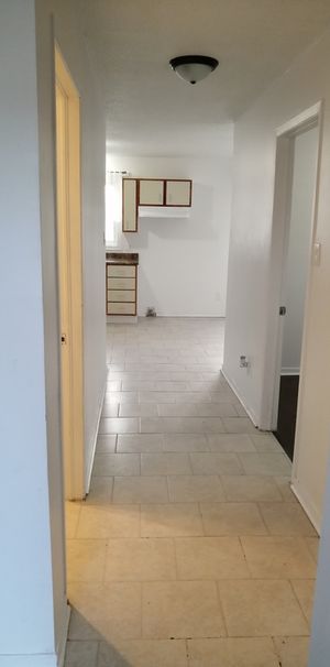 APARTEMENT 5 1/2 3cc DISPO 1er JUIL 2026 - Photo 1