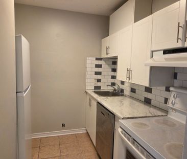 For Lease - 8800 Willoughby Drive Unit# 308, Niagara Falls, Ontario - Photo 3
