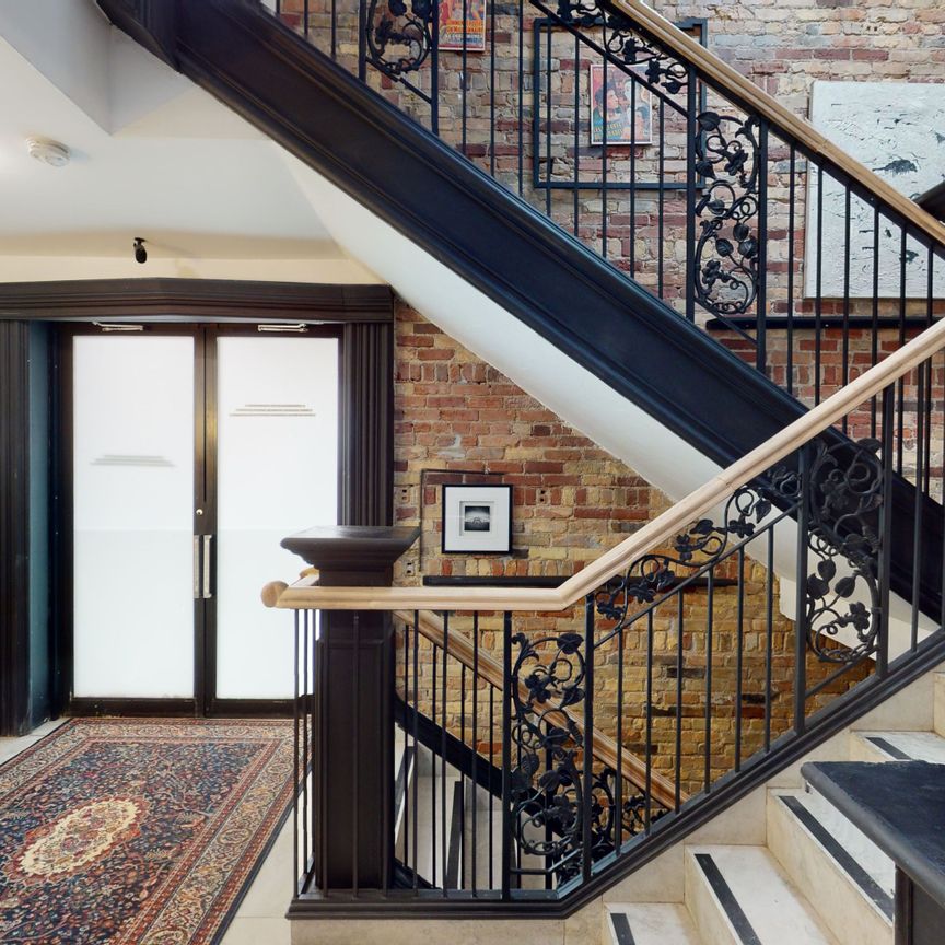 For Lease - 1152 Gerrard Street Unit# 208, Toronto, Ontario - Photo 1