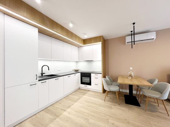 PIĘKNE mieszkanie 4 pokojowe z GARAŻEM ! - Zdjęcie 1