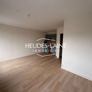 Location Appartement 1 pièce 26m² AVRANCHES 50300 - Photo 2