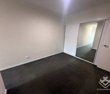 Nice Tidy Unit - Photo 1