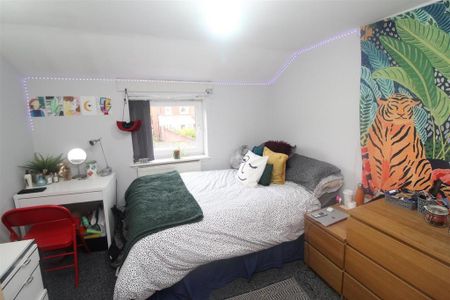 7 bedroom house to rent - Photo 4