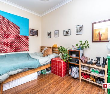 Moresby Road, E5, London - Photo 6