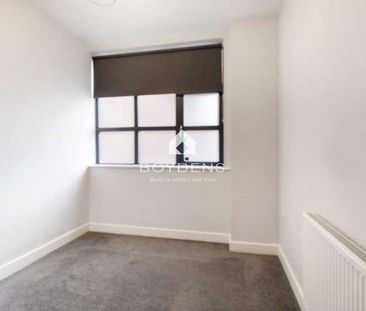 Crown House, Southway, CO2 - Photo 3