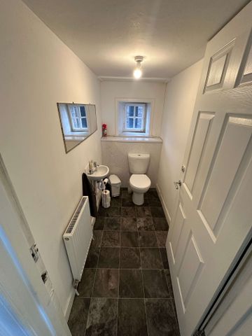 Spacious Rooms to Rent in Dumfries Town Centre - Photo 5