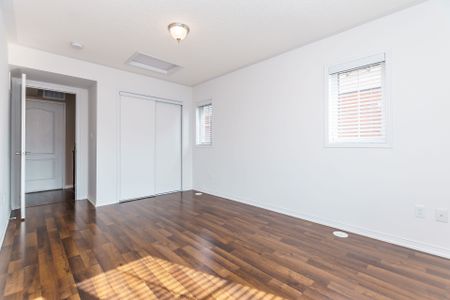 For Lease - 2508 Post Road Unit# 10, Oakville, Ontario - Photo 2