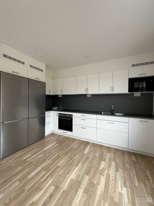 Ångbåtsvägen 3 A - Foto 1