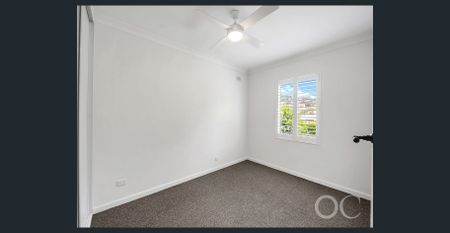 Open the Door to Light, Comfort & Everyday Convenience - Photo 5