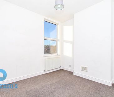 2 bed Mid Terraced House for Rent - Photo 3