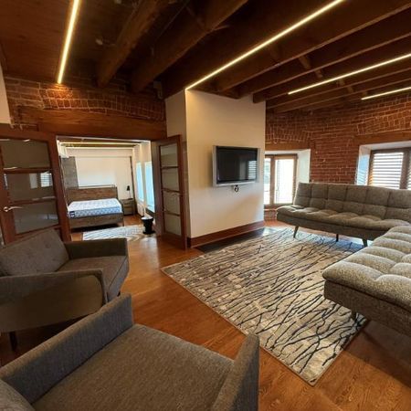 1 CH - 1 SDB - Montréal - $1,995 /mo - Photo 4