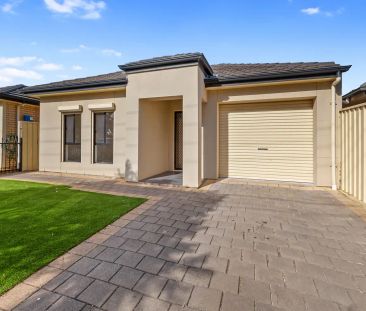“Modern Family Home with Versatile Layout and Spacious Backyard” - Photo 1