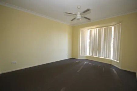 “Spacious 4-Bedroom Home in Forest Lake” - Photo 5