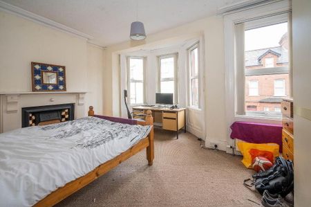 1 Wellington Park Avenue, Belfast, BT9 6DT - Photo 4