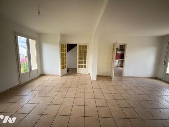 PAVILLON - CORMONTREUIL - F7 - Photo 1