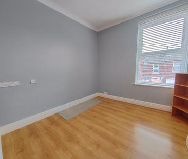 4 bedroom house share to rent - Photo 5