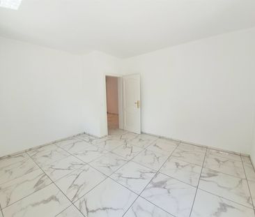 Charmante 2.5-Zimmer-Wohnung in Diessenhofen - Photo 2
