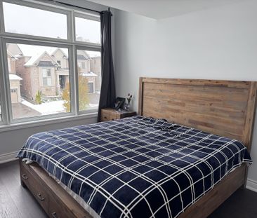 For Lease - 15 Prunella Crescent, East Gwillimbury, Ontario - Photo 1