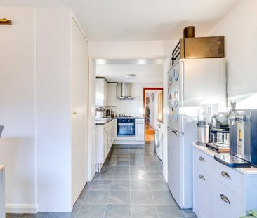 2 bedroom terraced house to rent - Photo 6