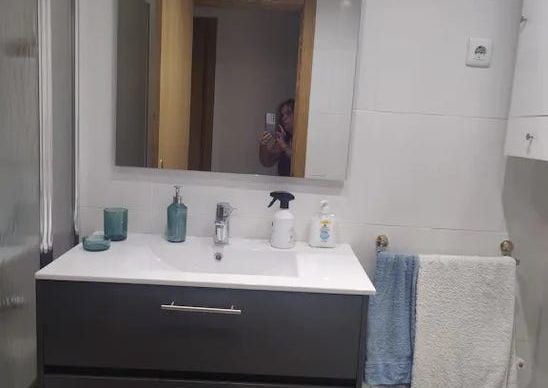 Calle de Eduardo Barreiros, Madrid, Community of Madrid 28041