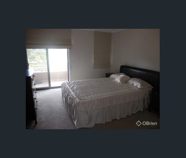 Beautiful 3 bedroom plus Study Home in Quiet Location. - Photo 5