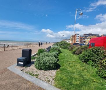 A 2 Bedroom Flat Instruction to Let in Bexhill-on-Sea - Photo 4