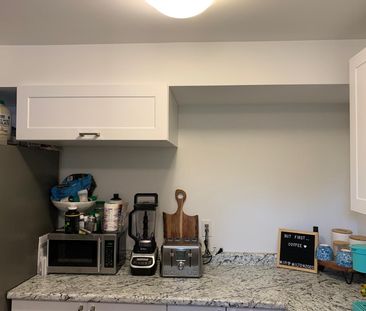 For Lease - 30 Westminster Circle, Barrie, Ontario - Photo 5