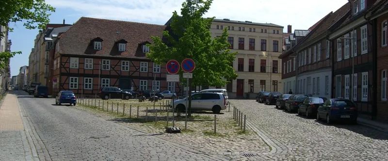 Attraktive 2,5 Zimmer-Wohnung am Schweinemarkt zu mieten! - Foto 1