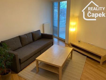 Pronájem bytu 2+kk 46 m2 - Fotografie 2