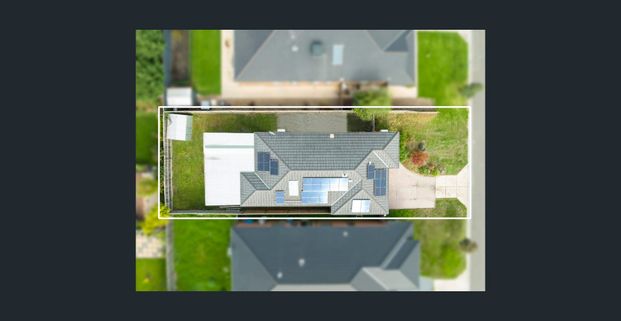 Modern Family Home in Wallan - Photo 1