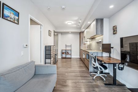 For Lease - 898 Portage Parkway Unit# 2211, Vaughan, Ontario - Photo 4