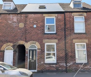 Tapton Bank, Crosspool, Sheffield - Photo 1