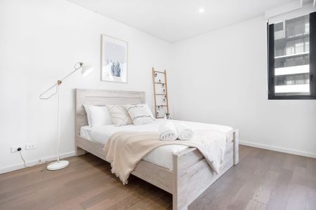 FULLY FURNISHED MODERN & CONVENIENCE 2 BEDROOM IN THE HEART OF MASCOT - Photo 4