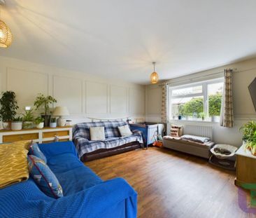 3 bedroom semi-detached house to rent - Photo 4