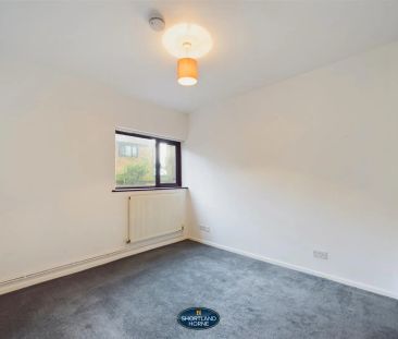 Arden Lodge, Mill Lane, Bulkington - Photo 1